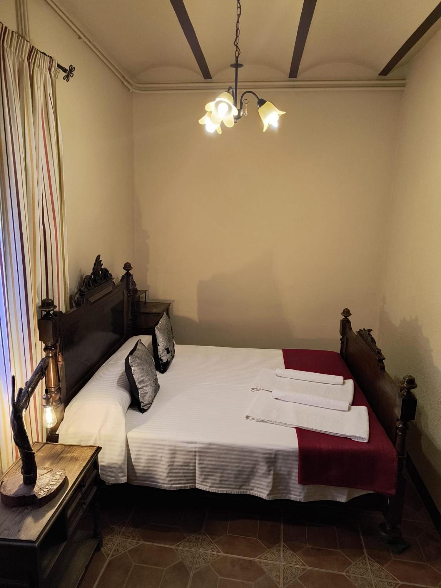 Hostal Rural Mas Blanc San Martín de Centellas Rom bilde