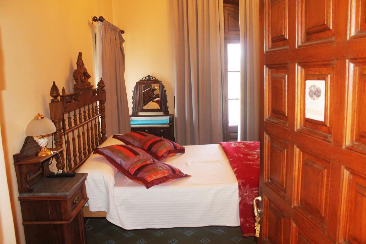 Hostal Rural Mas Blanc San Martín de Centellas Eksteriør bilde